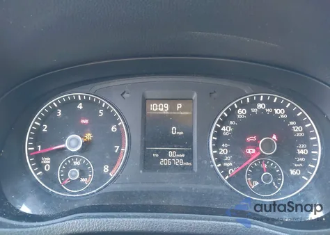 2015 Volkswagen Passat 1.8T Limited Edition from USA, damaged, VIN 1VWAS7A35FC100177